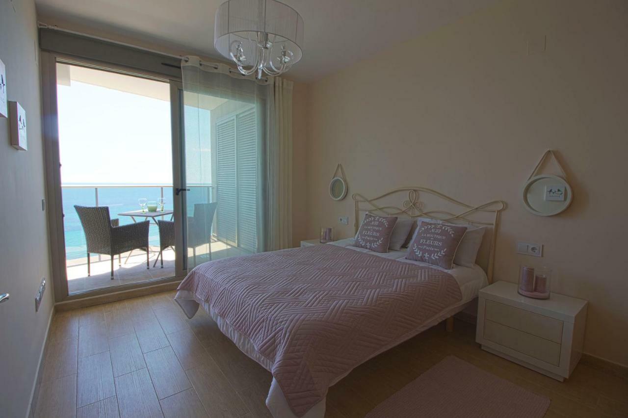 Beautiful Frontline Apartment Melioria With Panoramic Seaview Calp Exterior foto